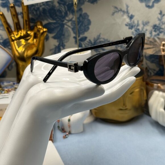 🆕 GUCCI 🧿 NWOT GG1680S Linea GG Logo Cateye Sunglasses, Black & Grey Lens - Picture 15 of 16